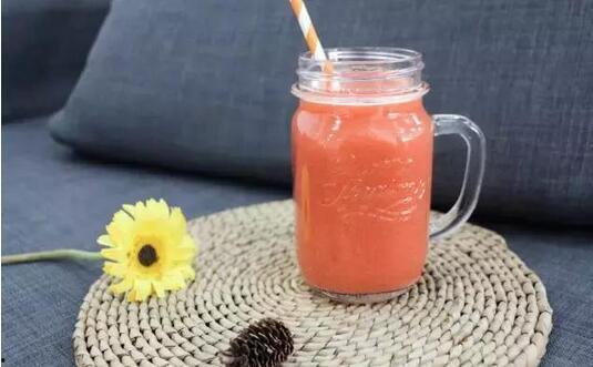 果汁摊位网红,甜蜜诱惑，潮流聚集地