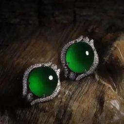 明星的翡翠,揭秘明星们的璀璨饰品传奇