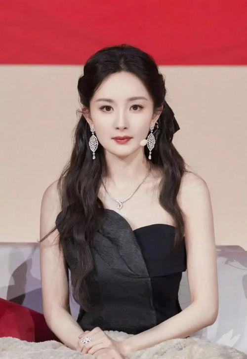 杨幂吃瓜星光,揭秘娱乐圈背后的故事