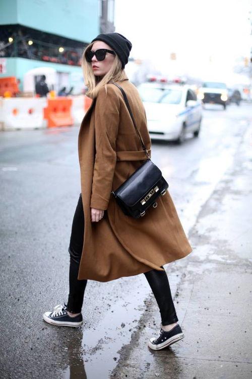 呢子大衣网红店名,潮流来袭！揭秘呢子大衣网红店名背后的时尚密码