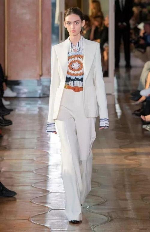 今日头条西装裤图片,今日头条图片带你领略潮流风采