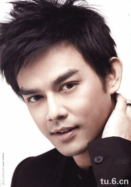 亚洲最帅的男明星排行榜,颜值与才华并存的璀璨之星